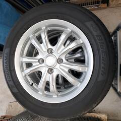 タイヤ付きホイール4本セットの画像