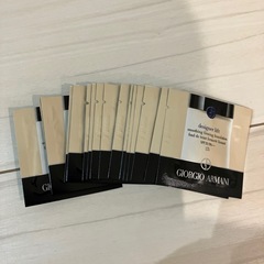 デザイナー リフト ファンデーション（SPF20 1.75g）　20包セットの画像