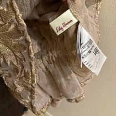 Lily Brown ブラウスの画像