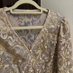 Lily Brown ブラウスの画像