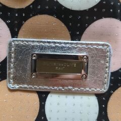 スーツケース　水玉の画像