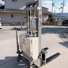 フォークリフト 電動ハンドリフト パワーリフター 650kg 100v充電の画像