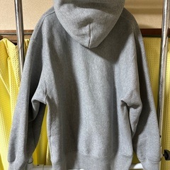 GUパーカーの画像