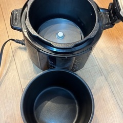 電気圧力鍋の画像