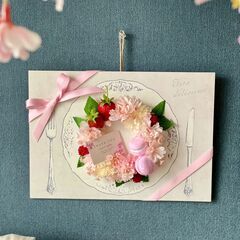 桜のスイーツリースを作ろう🌸桜色のマカロンや苺が可愛いリースです♪