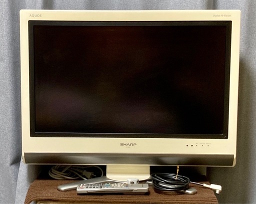 SHARP　AQUOS  液晶カラーテレビ