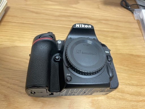 【交渉中】Nikon ニコン デジタル一眼レフカメラ D7500 ボディ   
