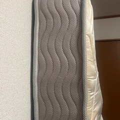 定価3万程度　セミダブルベッドマットレスの画像