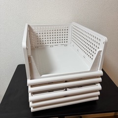 【100円】衣装ケース５つセット