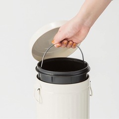 ニトリ ペダルペールソフトクローズ 12L（アイボリー）の画像
