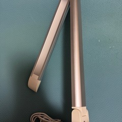 【差し上げます】お譲り先決定！デスクライトの画像