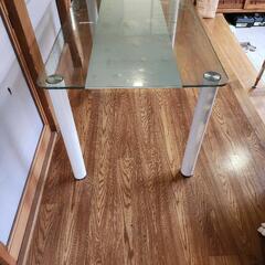 ジャンク、 ガラステーブル