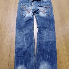 ダメージ👖デニムの画像