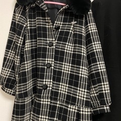 早めに売り切り！値下げブランドコート2点！メゾピアノとdazzlinフェイクファーコートの画像