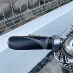 ブリヂストン　アルベルト　27インチ　ブラックシルバー通学仕様の画像