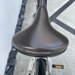 ブリヂストン　アルベルト　27インチ　ブラックシルバー通学仕様の画像