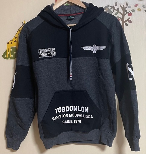 adidas パーカー