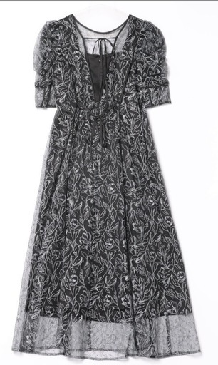 Lilly brown ドレスワンピース