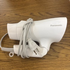 Panasonic ドライヤー　イオニティ　EH-NE5J