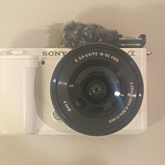 SONY VlogCAM ZVｰE10 人気の白 オマケ多数 早い者勝ちの画像