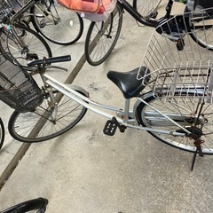 カゴ付き自転車
の画像