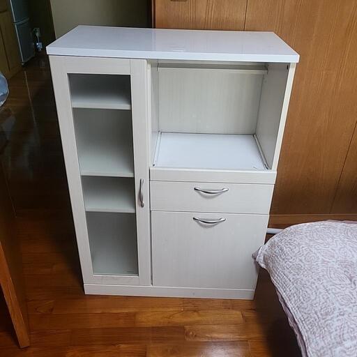 収納家具
