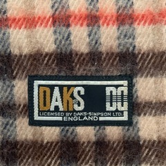 DAKS  マフラーの画像