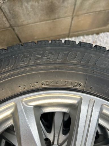 ブリヂストン スタッドレス ブリザック VRX 185/65R15 アルミ付　4本セット
