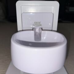 [値下げ,綺麗]✨ピュアクリスタル DRINK BOWL STAND(ペット用 自動給水器)の画像