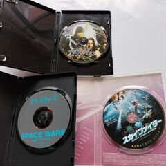 ＊値下げ！【ＳＦ】ＤＶＤ　３枚セットです！の画像