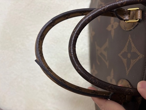 ?人気のトートバッグ?