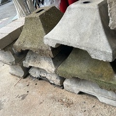 コンクリートブロック　　無料でどうぞ！
の画像