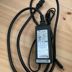 【ジャンク】PCモニター　
LG FLATLON E2250VRの画像