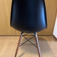 モダンデコ　シェルチェア　黒の画像
