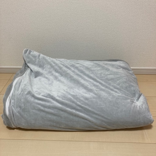 ニトリ　重い毛布　シングルサイズ