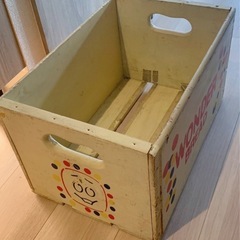 ヴィンテージ風木箱2個セット(ロゴ)の画像