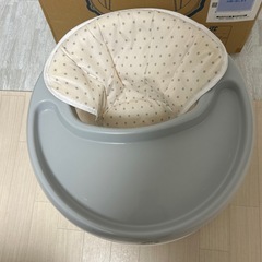 ベビー歩行器
の画像