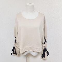 ZARA ザラ 美品 リボンスウェット トレーナー トップス ベージュ S レディースの画像