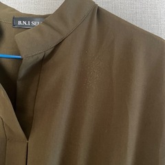 B.N.1 SELECT カーキワンピースの画像