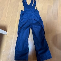 フェニックスのスキーウェアの画像