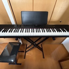 電子ピアノ