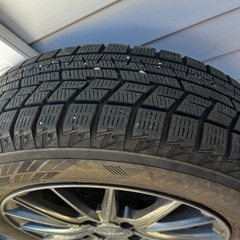 YOKOHAMAスタッドレスタイヤの画像