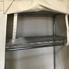 洋服掛けの画像