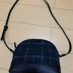 黒　GU ショルダーバッグ 