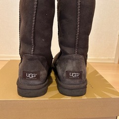 UGG ムートンブーツ　25センチ　ブラウンの画像