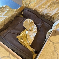 UGG ムートンブーツ　25センチ　ブラウンの画像