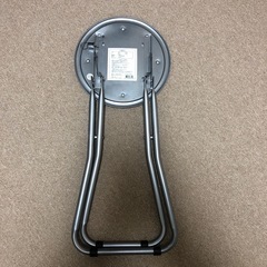 折りたたみ椅子の画像