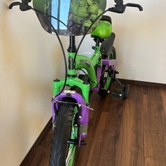 美品！キッズ自転車　補助輪付き　16インチの画像