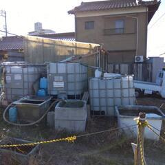 家庭菜園の水溜めに風呂桶3 1000㍑樹脂製タンク３単品引き取り可能