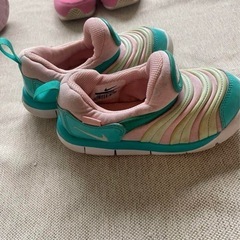 まとめ売り ★ NIKE ダイナモ ニューバランスcrocs 長靴 4点 セットの画像